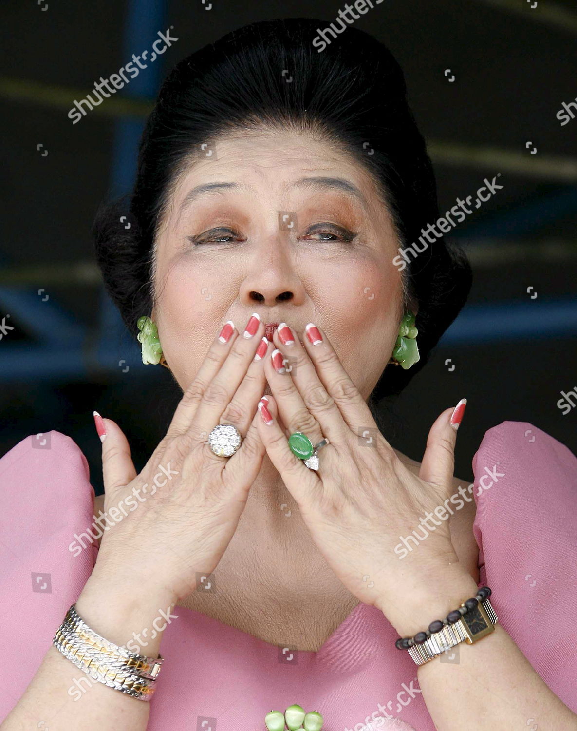 imelda marcos pink diamond