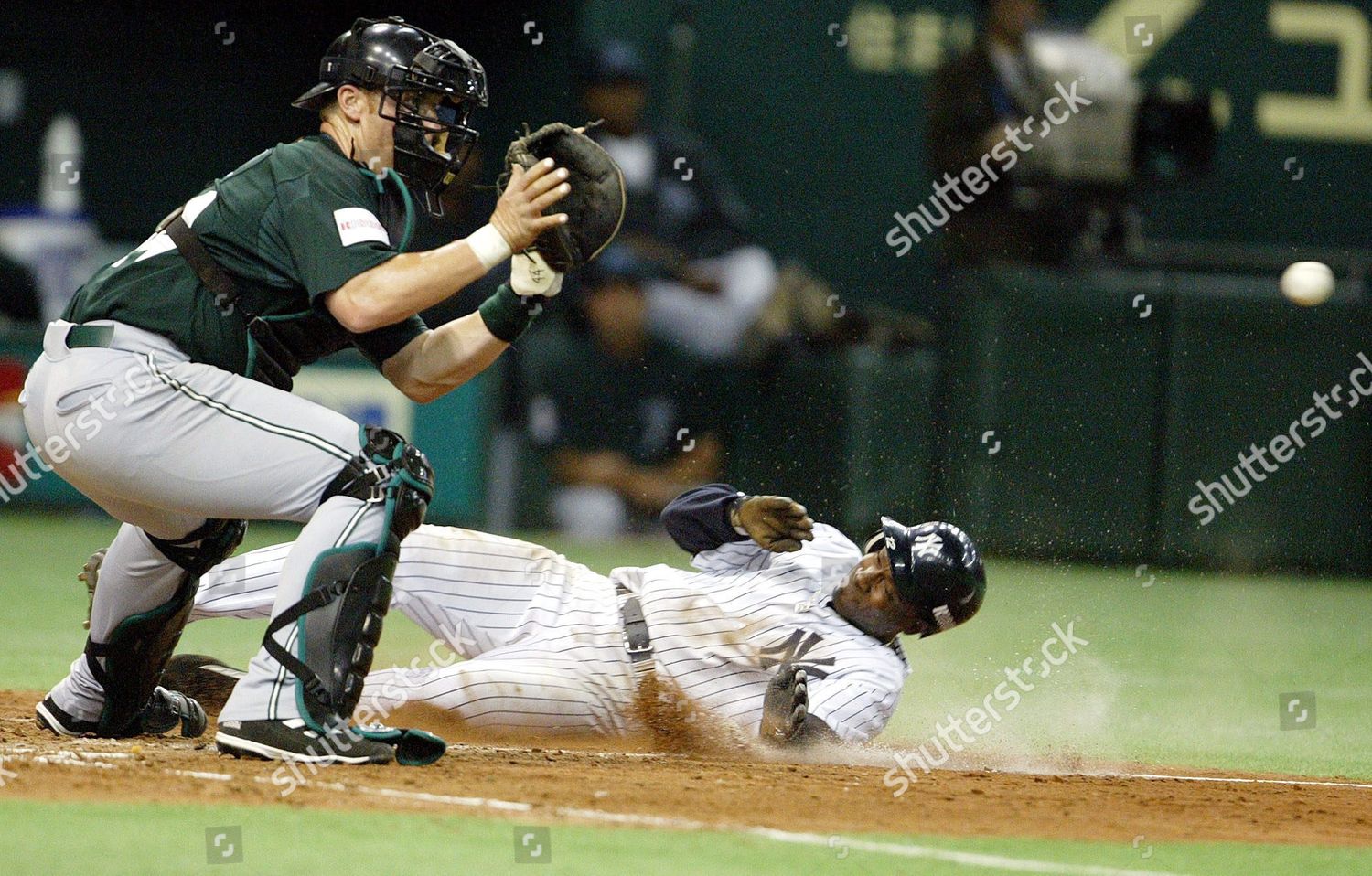 Kenny Lofton editorial stock image. Image of outfielder - 74476899