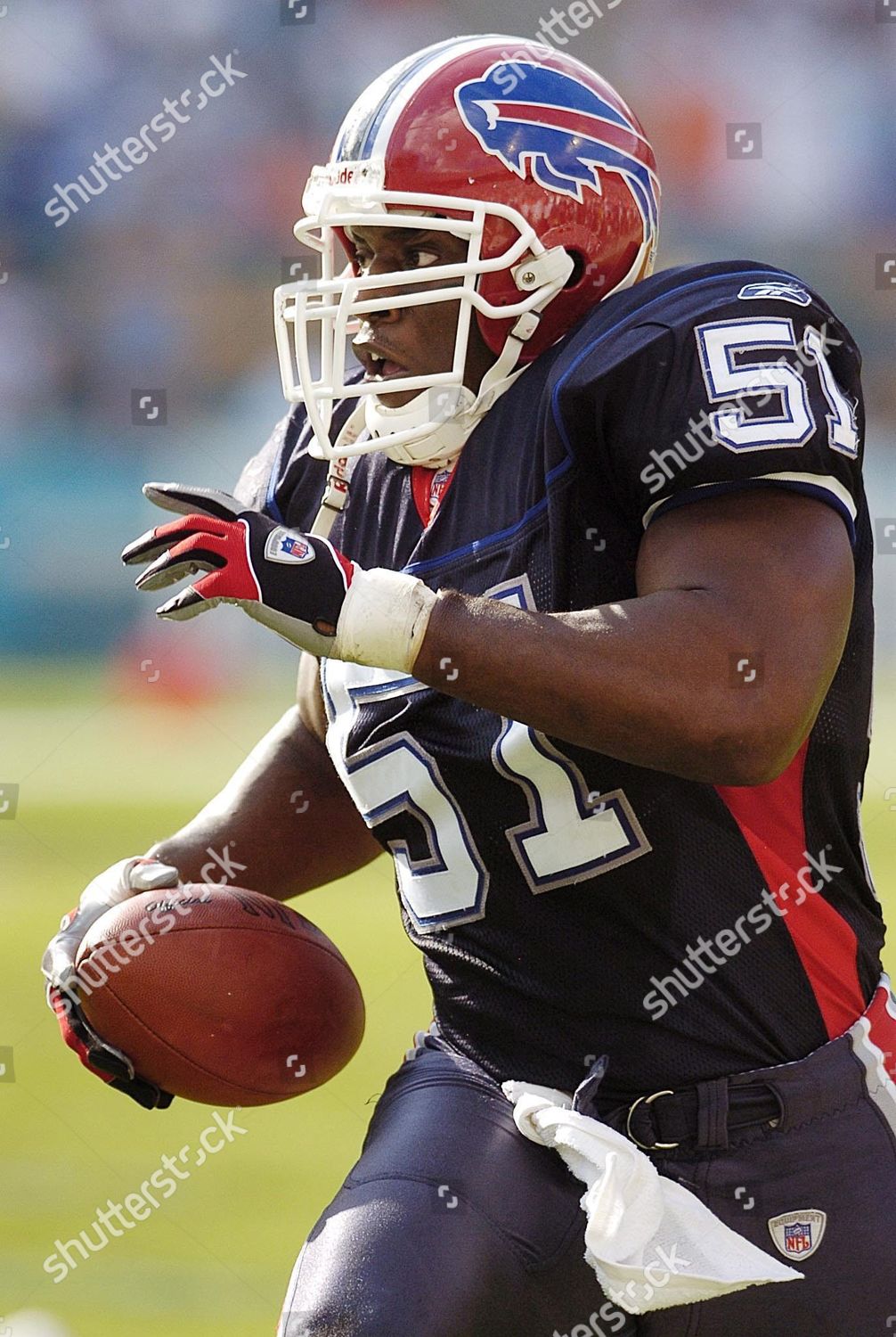 Takeo Spikes  Football helmets, Nfl football, Buffalo bills