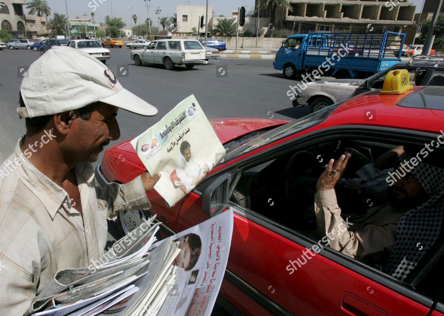 Newspaperman Sells Copies Newspapers Carrying Pictures Editorial Stock ...