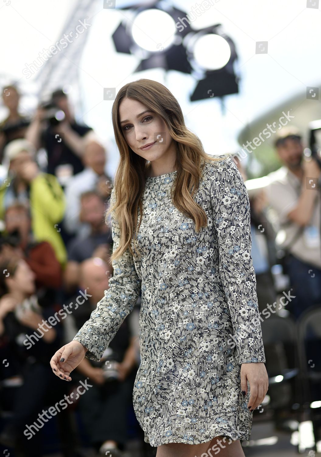 Us Actress Sarah Sutherland Poses During Editorial Stock Photo - Stock