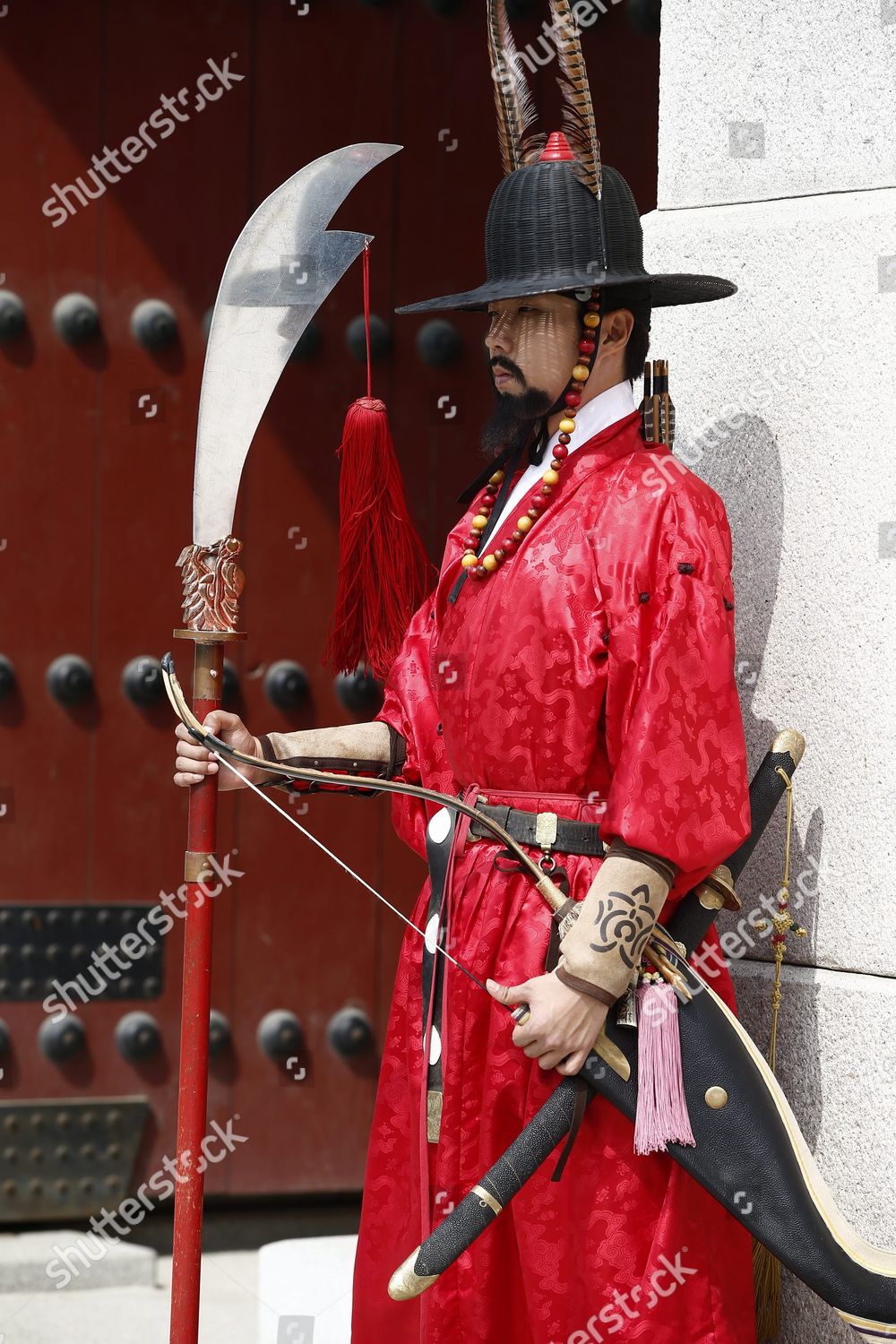 korean royal guard hat