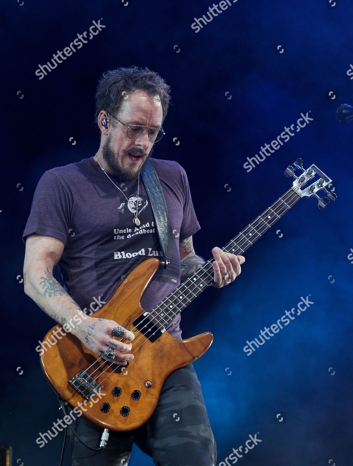 Bassist Scott Shriner Us Rock Group Editorial Stock Photo - Stock Image