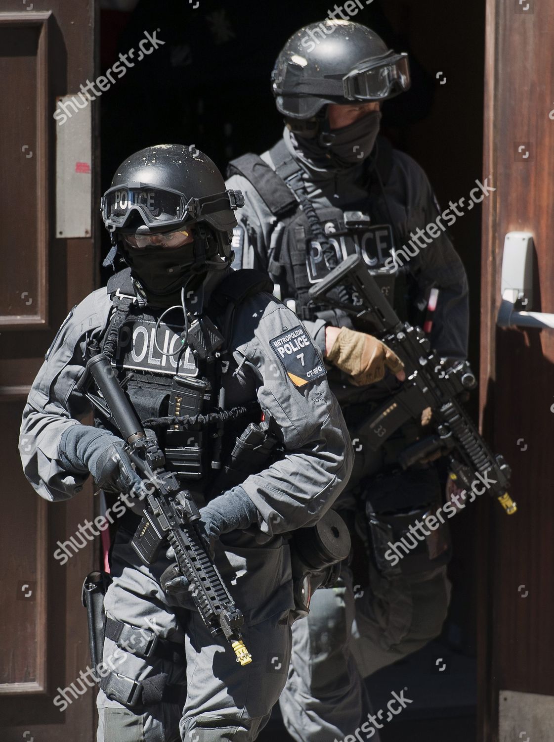 London Metropolitan Police Firearms Officers Perform Editorial Stock   Shutterstock 7958411c 