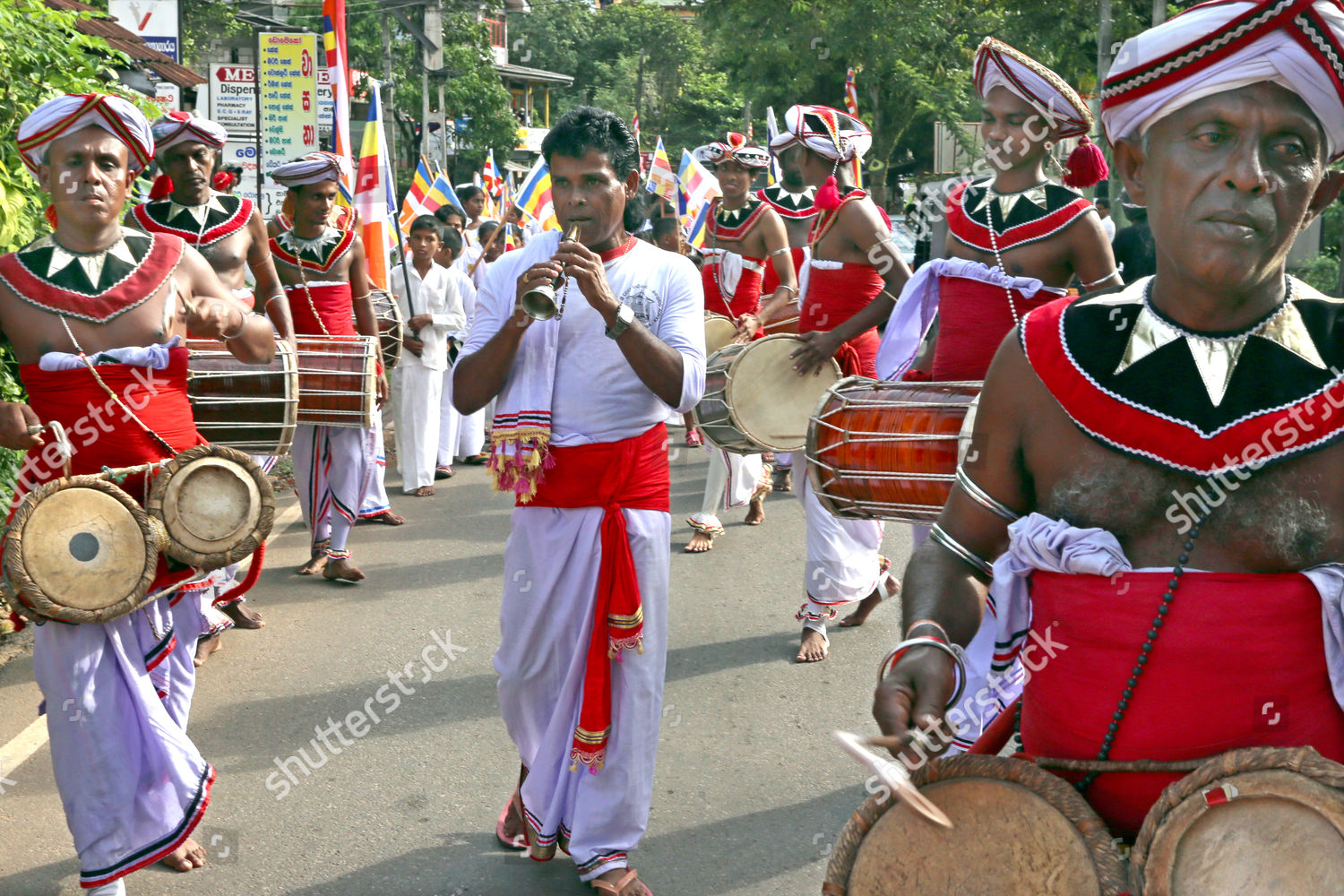 Traditional Sri Lankan Kandyan Drummers Flute Editorial Stock Photo ...