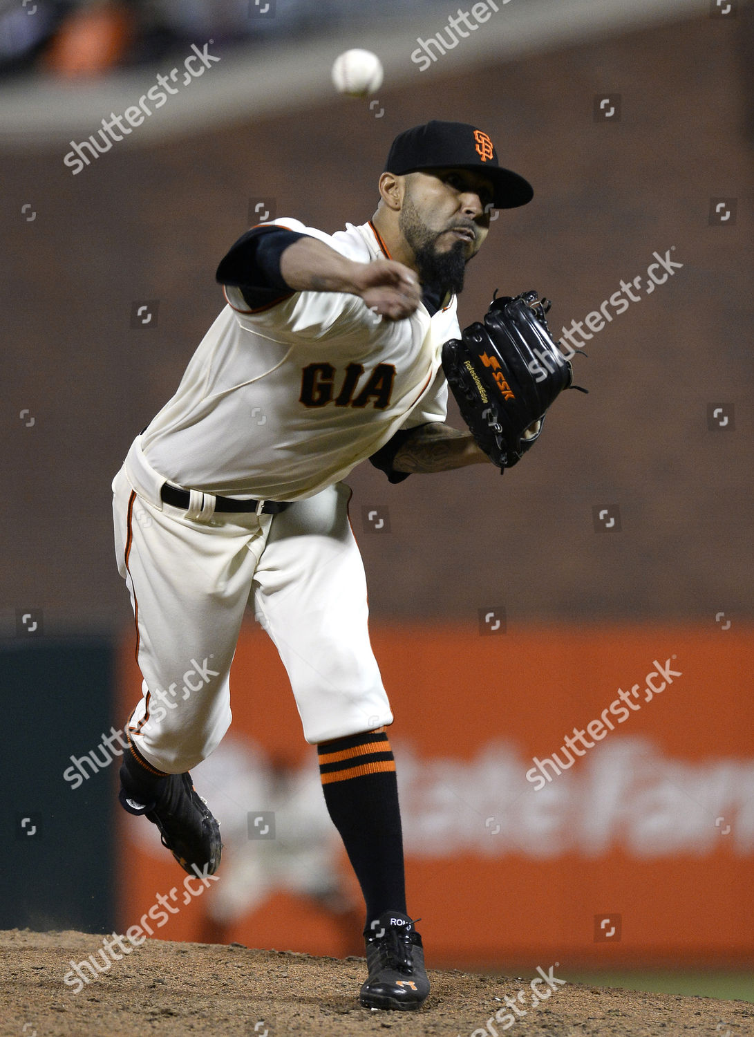 How will the Miami Marlins use relief pitcher Sergio Romo?