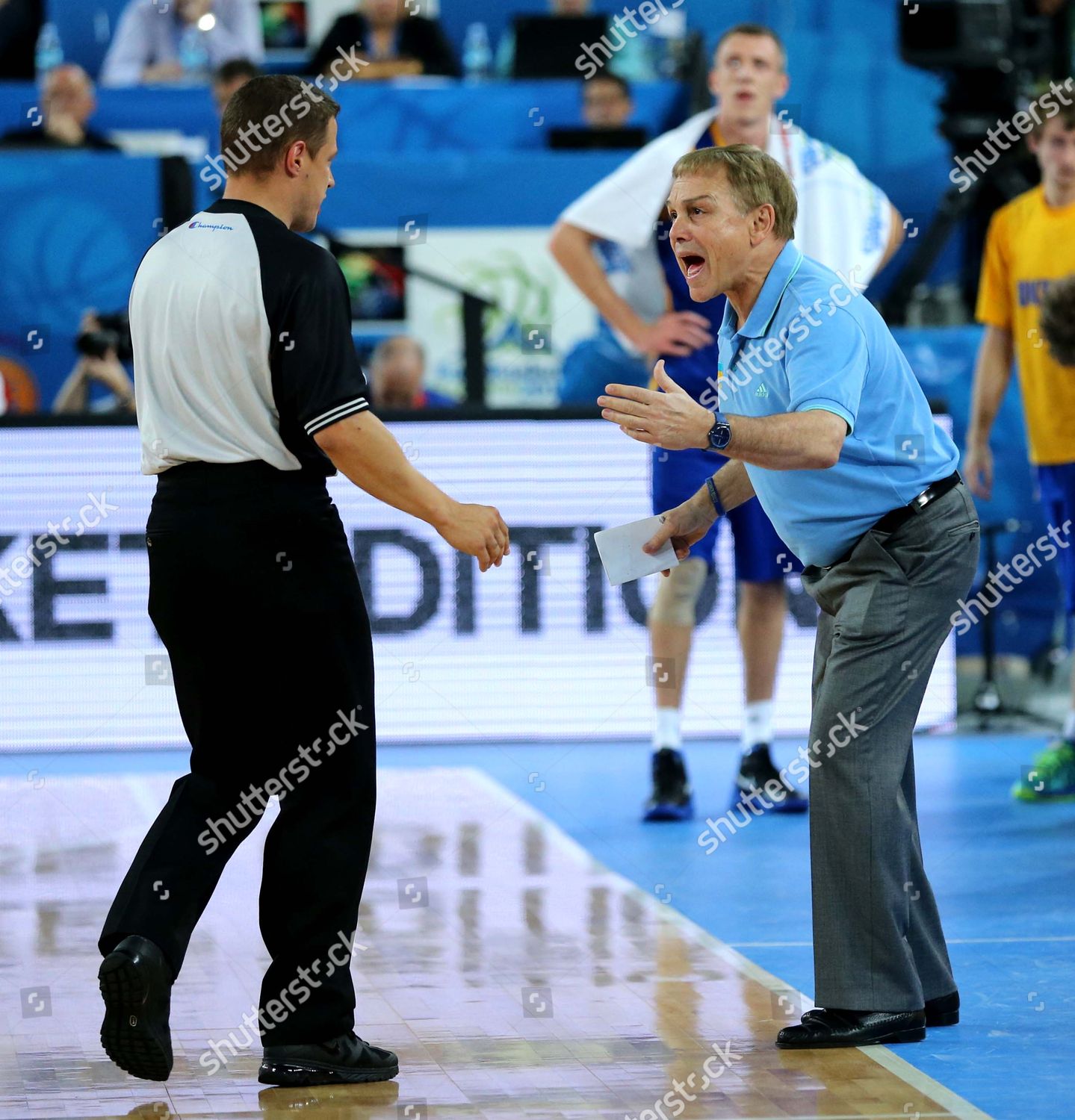 Exclusive: Stefani Schaefer'S Marriage To Mike Fratello Confirmed? - f96x29o