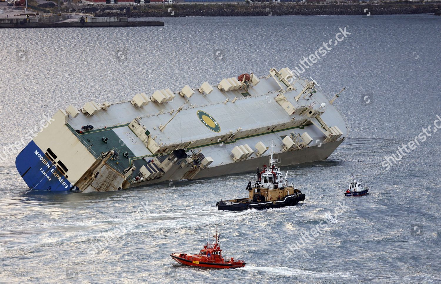 View Vessel Modern Express Getting Into Editorial Stock Photo - Stock Image  | Shutterstock