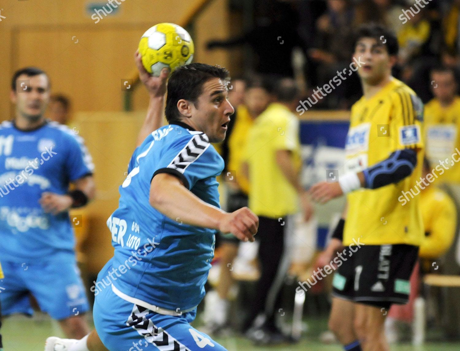 Ankaras Enis Kahya C Throws Ball During Editorial Stock Photo Stock Image Shutterstock