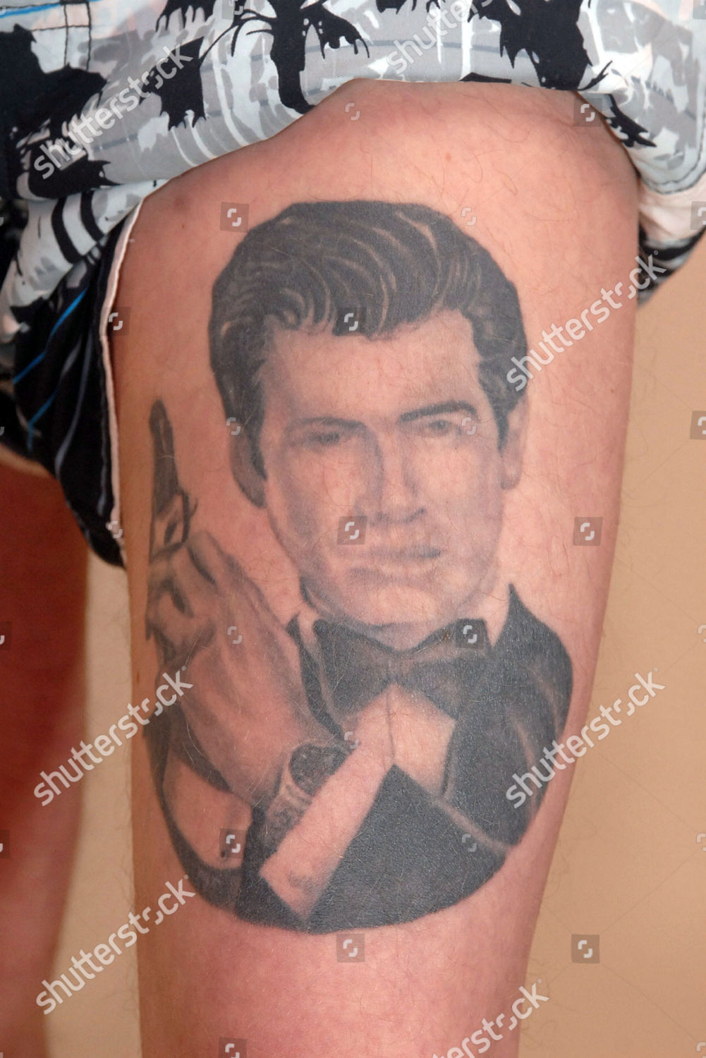Stunning tattoo portrait of Sean Connery as James Bond by Benjamin Laukis   Intenze ink  Portrait tattoo Mark tattoo Tattoos
