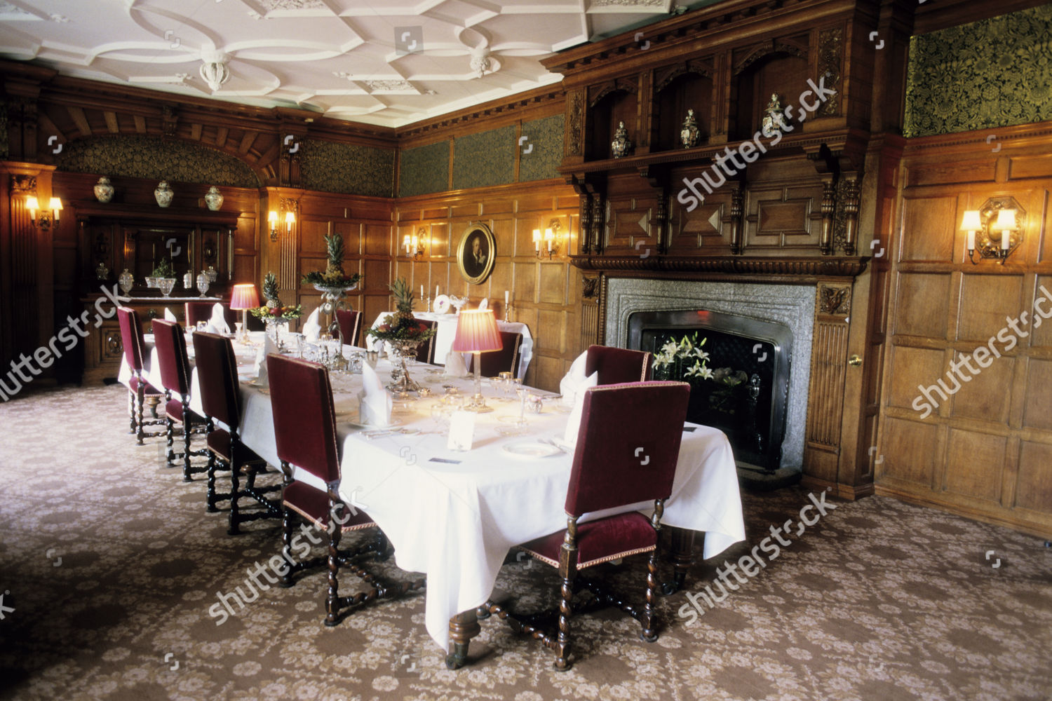 lanhydrock house dining room