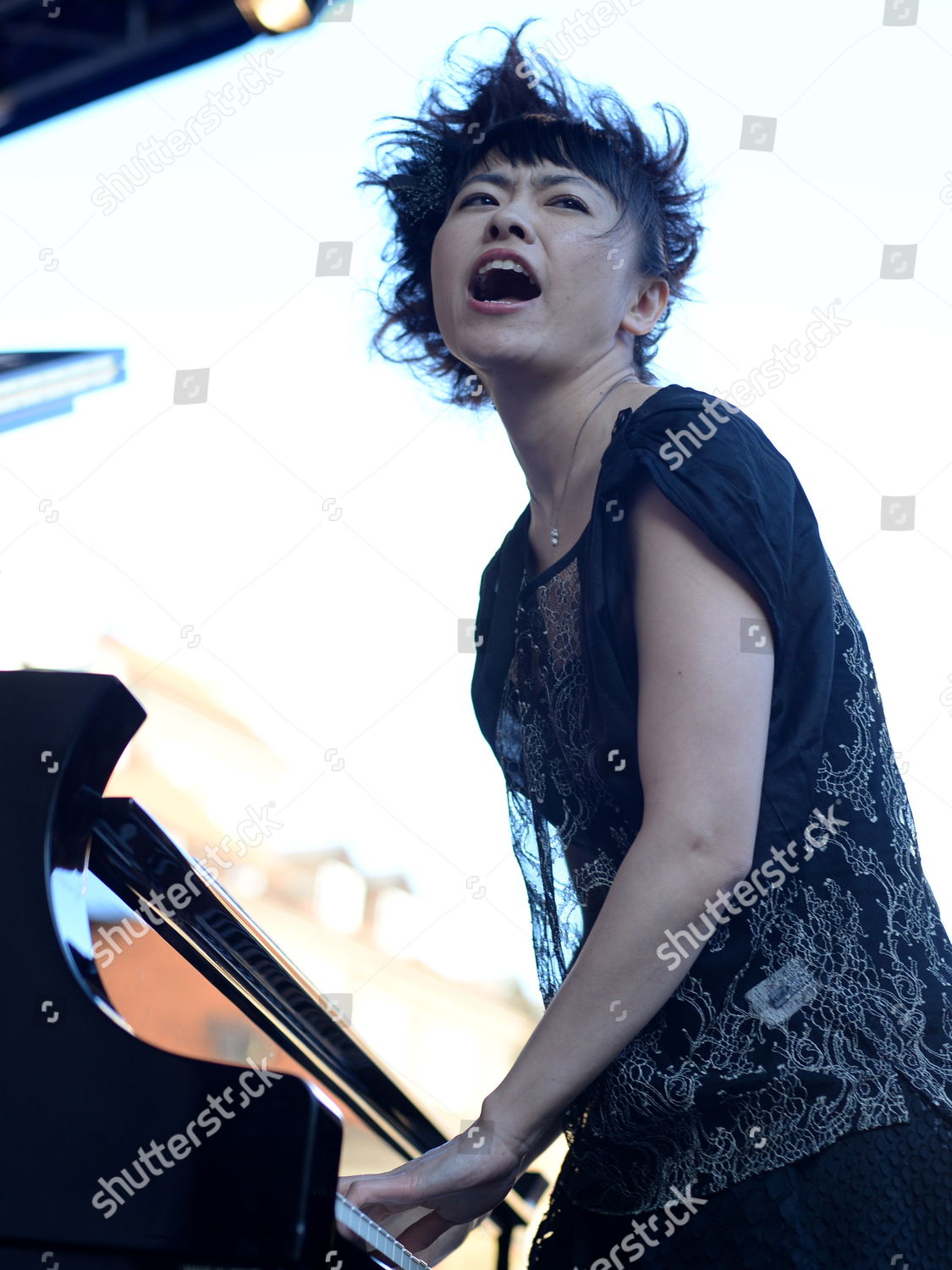 Japanese Pianist Hiromi Uehara Hiromi Trio Editorial Stock Photo 