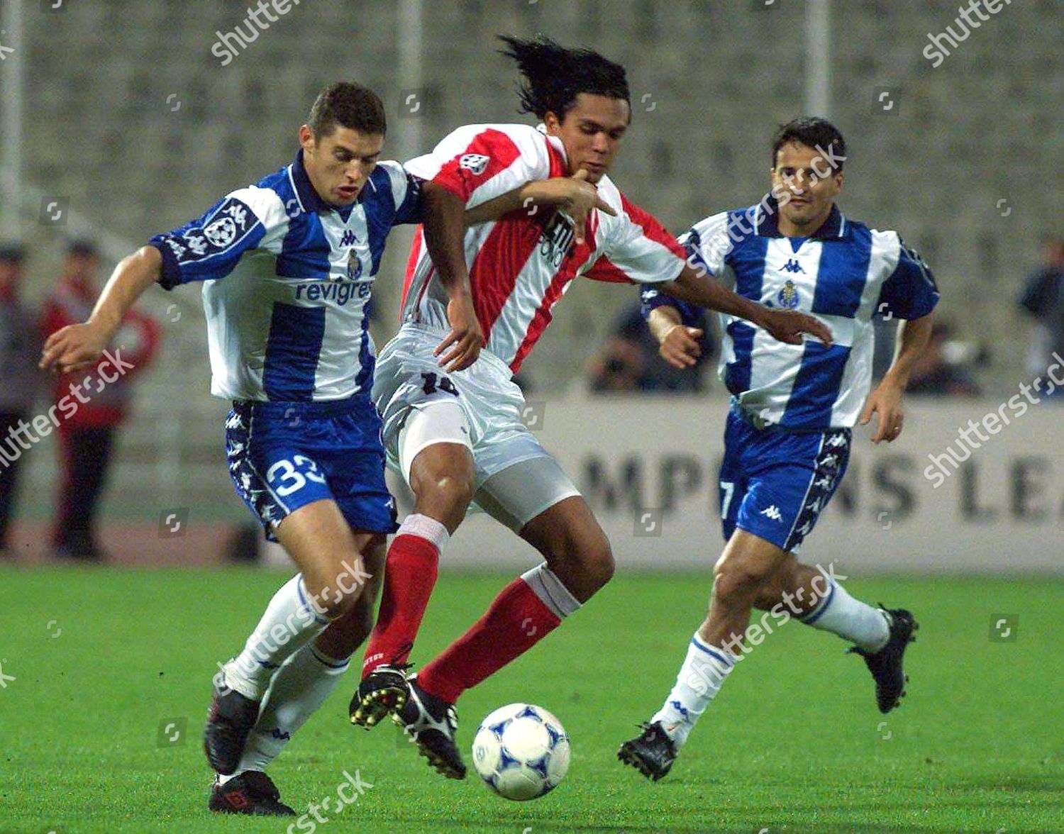 Athens Greece Olympiakos Piraeus Player Giovanni Centre Editorial Stock Photo Stock Image Shutterstock Porto formalite maçından puan çıkartabilecek mi? https www shutterstock com editorial image editorial soccerchampions leagueolympiakos v porto nov 1999 8354140a