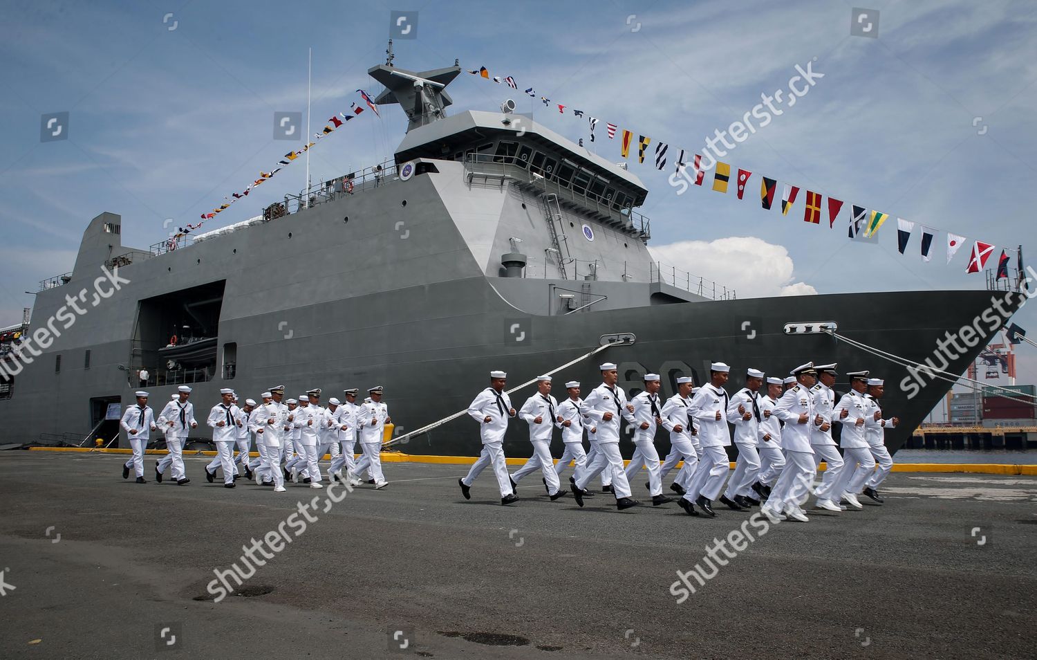 Filipino Navy Personnel Run Past Brp Editorial Stock Photo Stock   Shutterstock 8430538i 