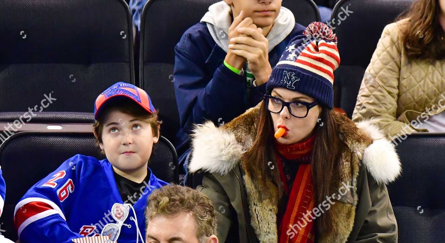 columbus blue jackets winter hat