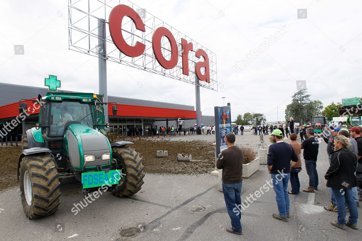 Farmers Spread Liquid Manure During Protest Editorial Stock Photo Stock Image Shutterstock