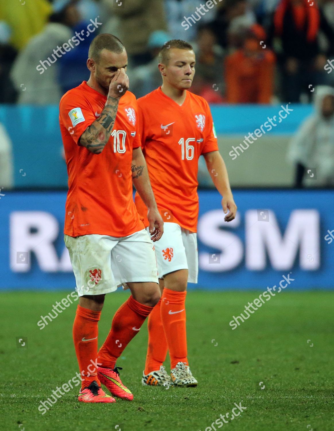 Pin on Netherlands soccer jersey - 2014 Brazil world cup