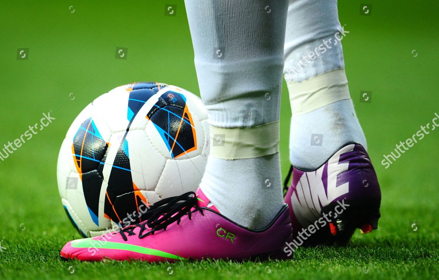 Nike Boots Cristiano Ronaldo Real - Foto de stock de editorial: imagen de stock | Shutterstock