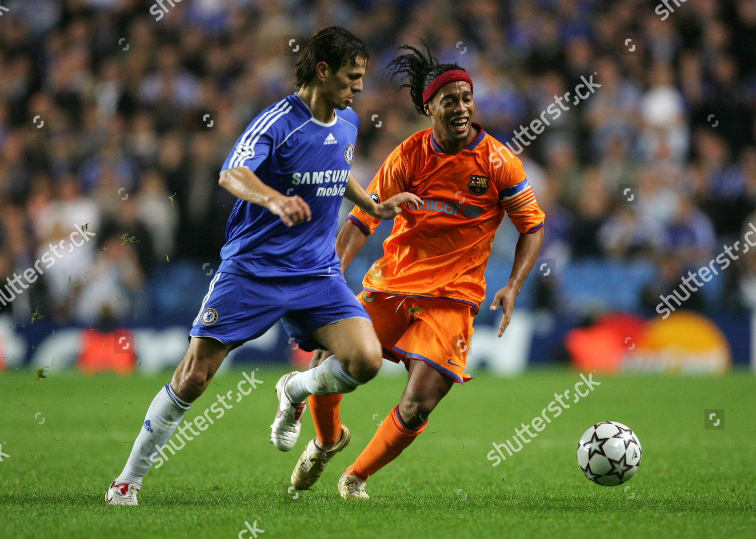 Khalid Boulahrouz Chelsea Reaches Ball Ahead Grimacing Editorial Stock Photo Stock Image Shutterstock