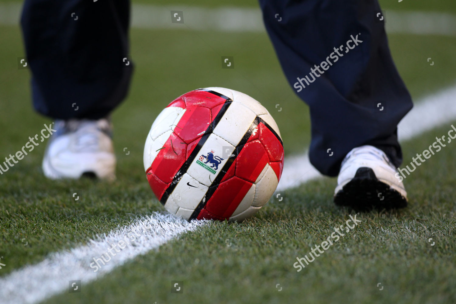 argos nike premier league football