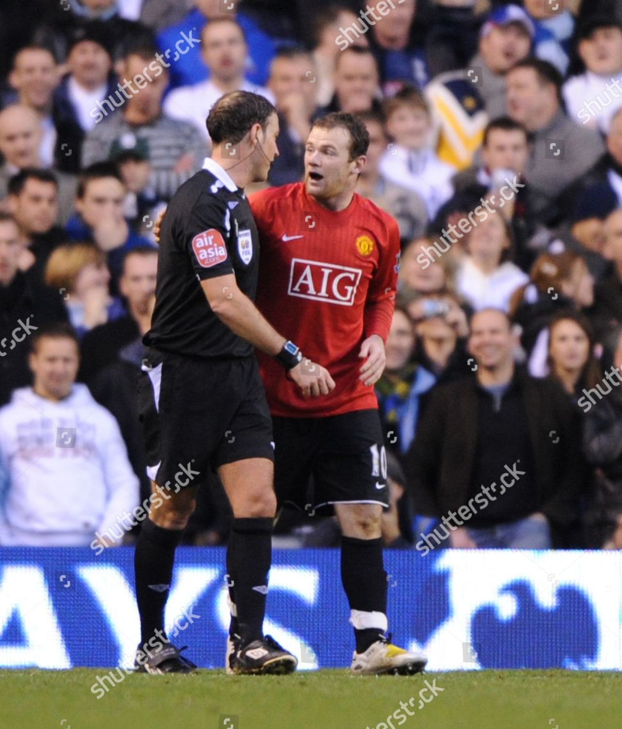 Wayne Rooney Manchester United Talks Referee Mark Editorial Stock Photo Stock Image Shutterstock