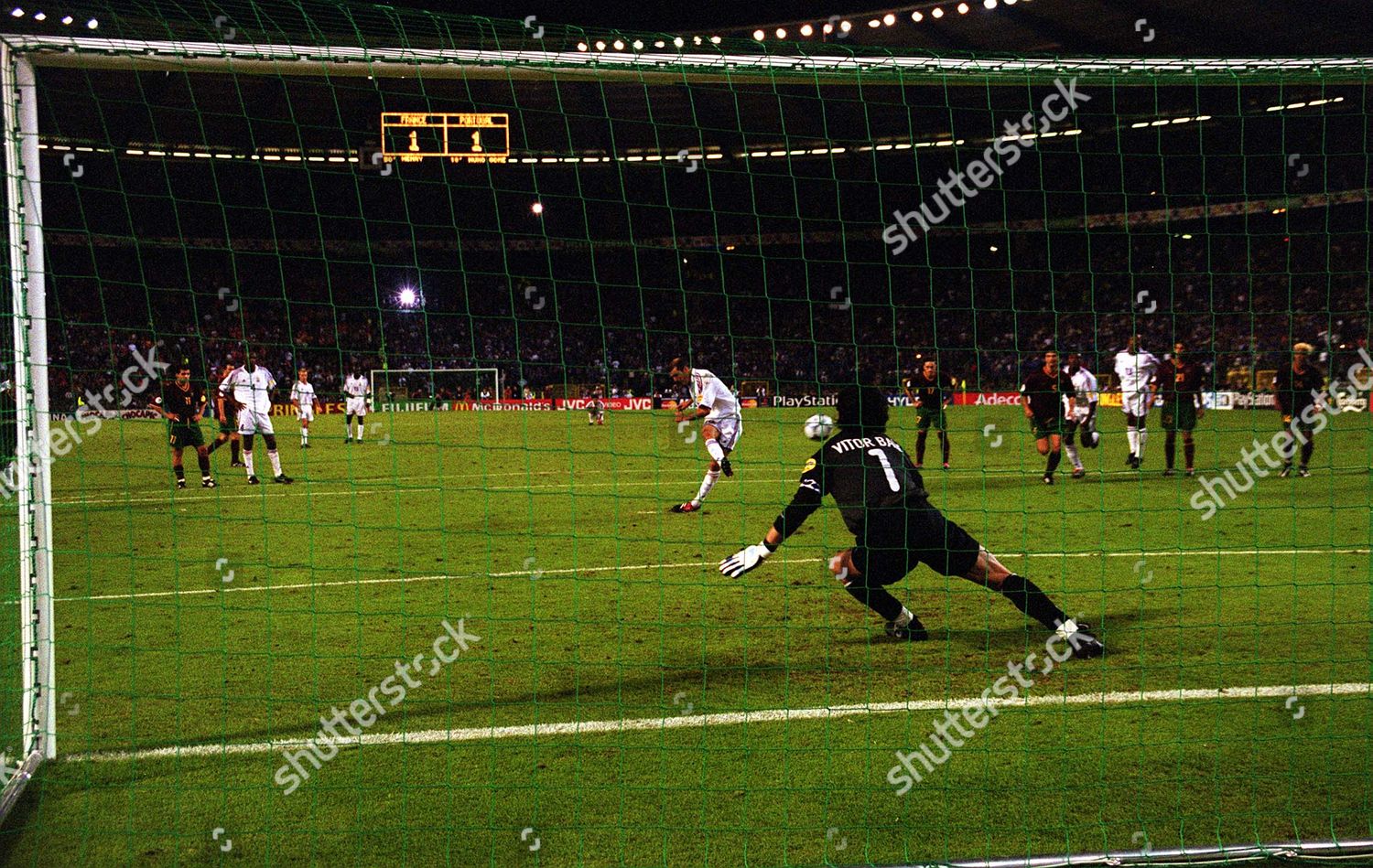 Zindine Zidane Scores Frances Extra Time Golden Editorial Stock Photo Stock Image Shutterstock