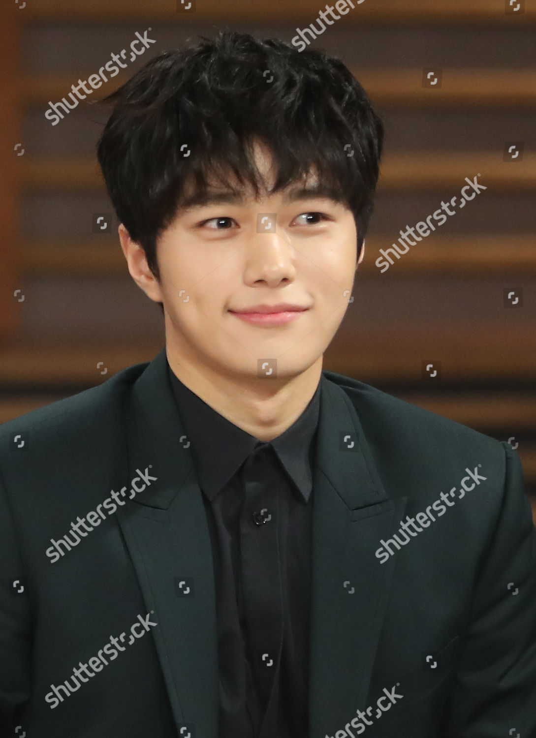 kim myungsoo