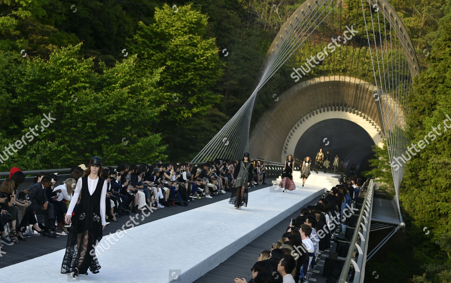 Louis Vuitton Cruise 2018 Show in Kyoto, Japan - Louis Vuitton Fashion Show  at Miho Museum in Japan