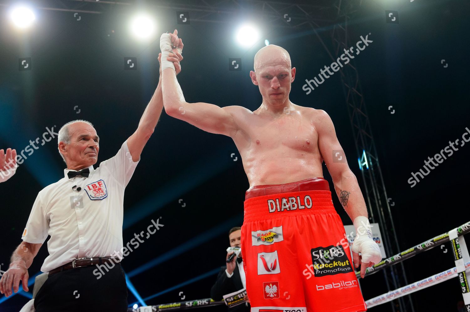 Polands Krzysztof Wlodarczyk R Defeated Noel Gevor Editorial Stock Photo Stock Image Shutterstock