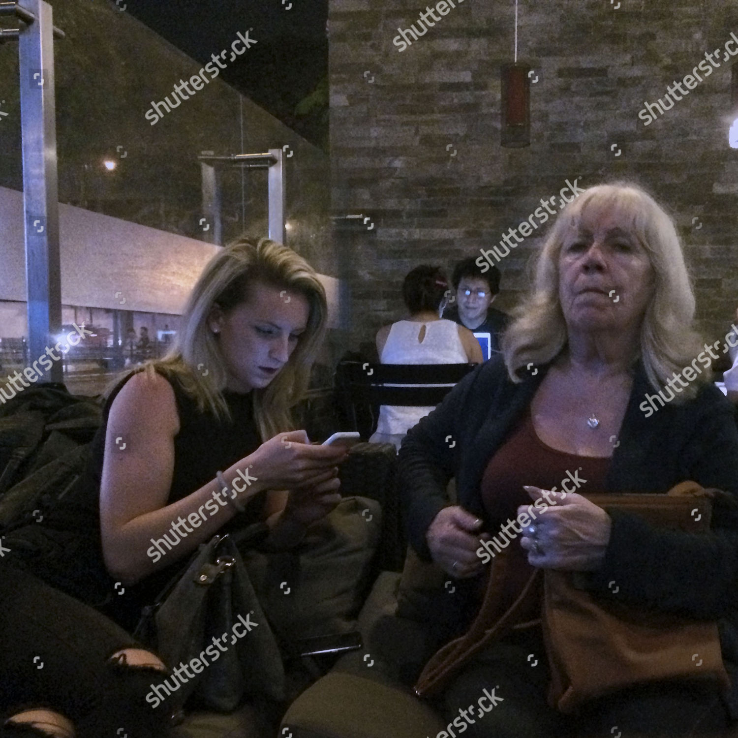 Loretta Mccollum:  Following In Her Mother'S Footsteps? - ji8cdzo