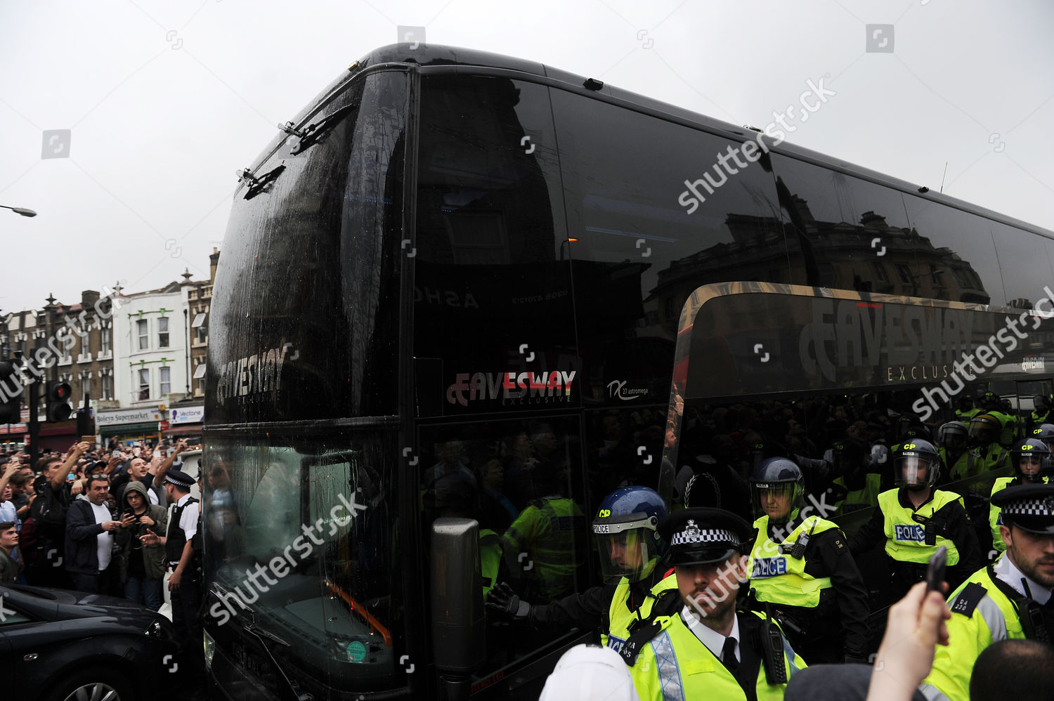 Fans Outside Stadium Bobby Moore Statue Surround Editorial Stock Photo Stock Image Shutterstock