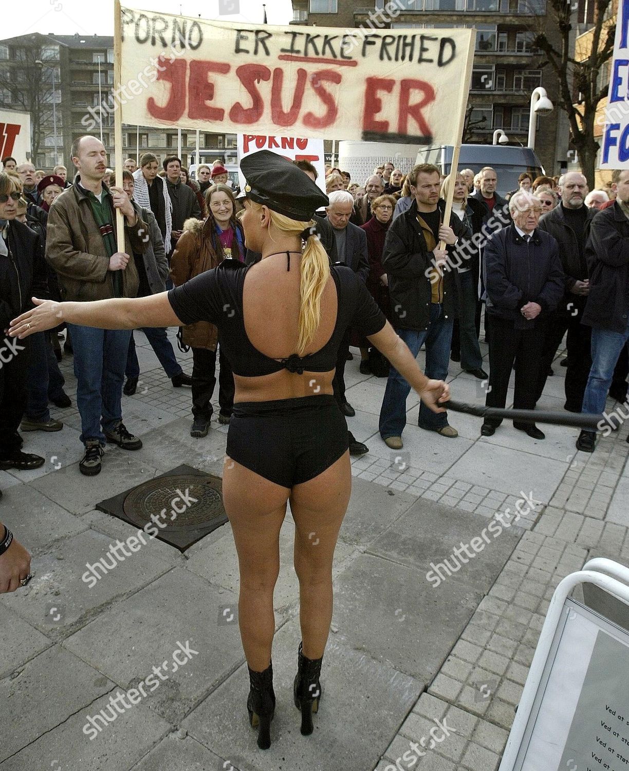 Stripper Cosplay Porn - Aalborg Jutland Denmark Unidentified Stripper Dressed Her ...