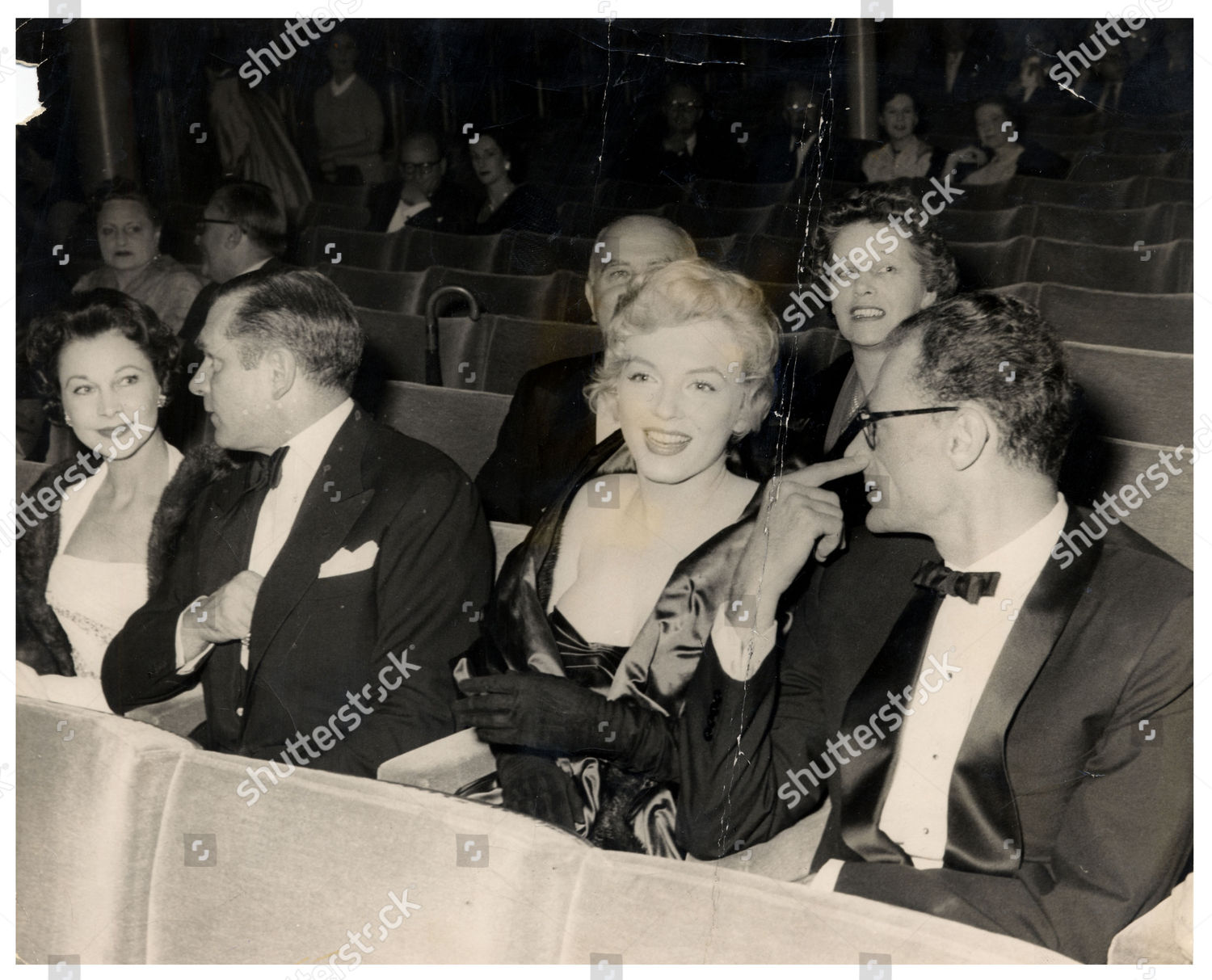 laurence olivier and vivien leigh and marilyn monroe