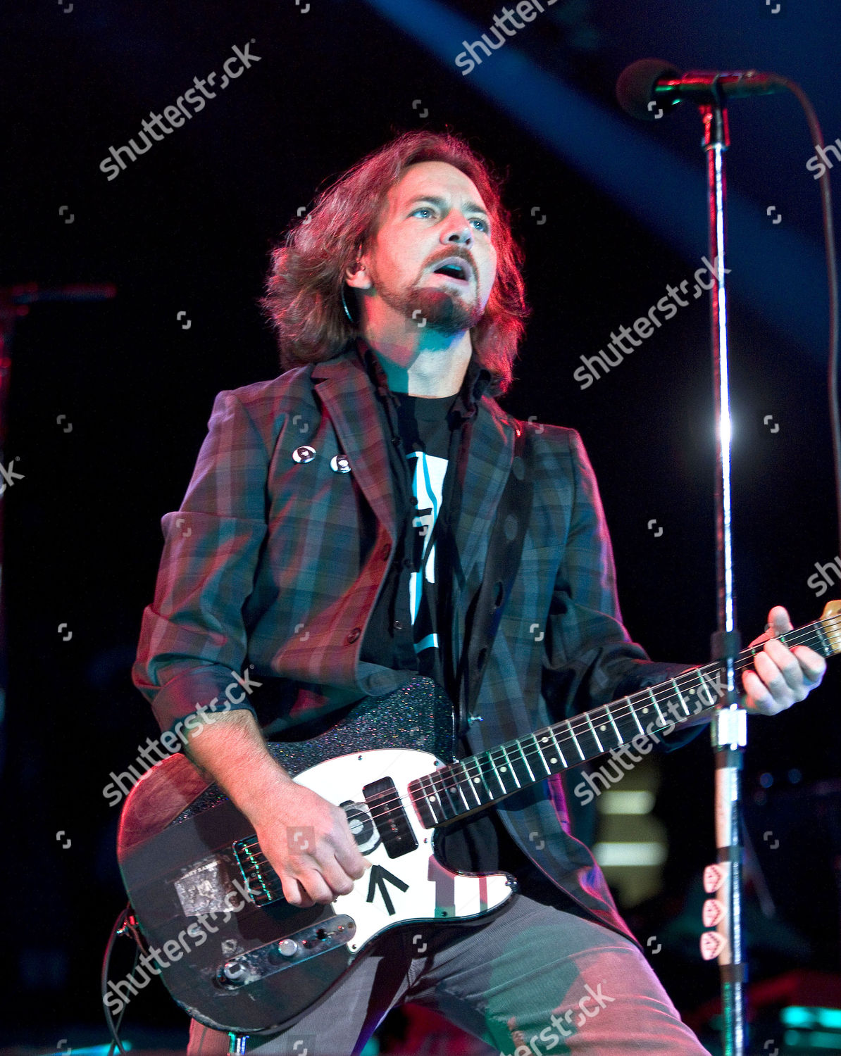 Pearl Jam Performs Madison Square Garden Ny Editorial Stock Photo