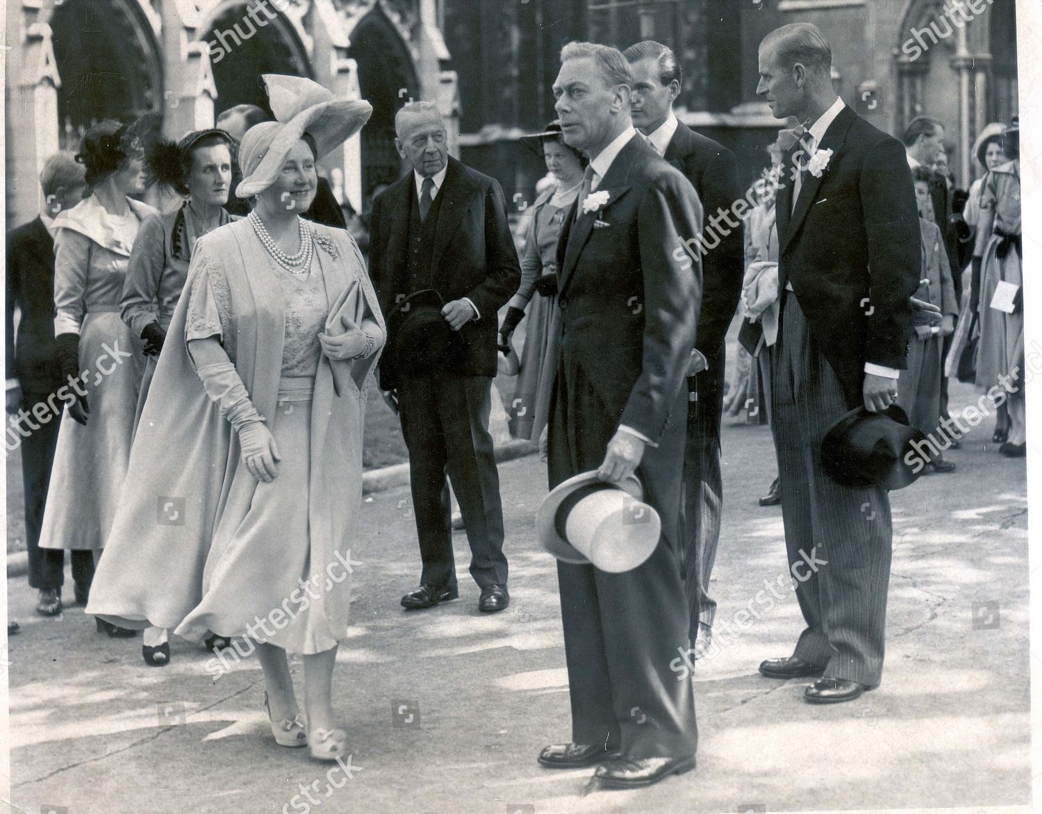 24+ Queen Elizabeth Wedding Photos Philip&#039;s Mother PNG