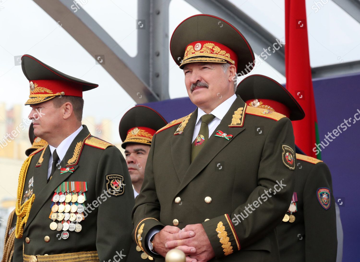 alexander lukashenko military uniform