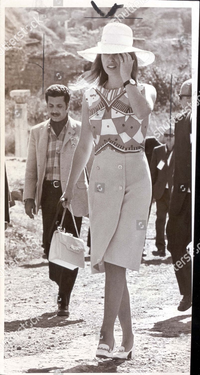 princess-anne-now-princess-royal-1971-picture-shows-princess-anne-at-ephesus-turkey-she-is-viewing-the-ruins-at-ephesus-from-beneath-a-wide-brimmed-hat-shutterstock-editorial-891864a.jpg
