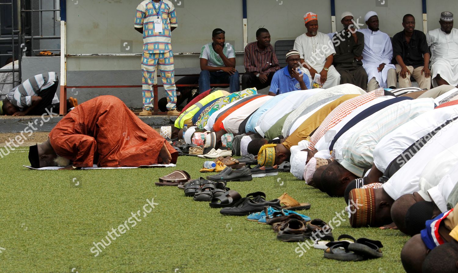 Muslims Perform Prayers During Sheikh Ahmed Editorial Stock Photo ...