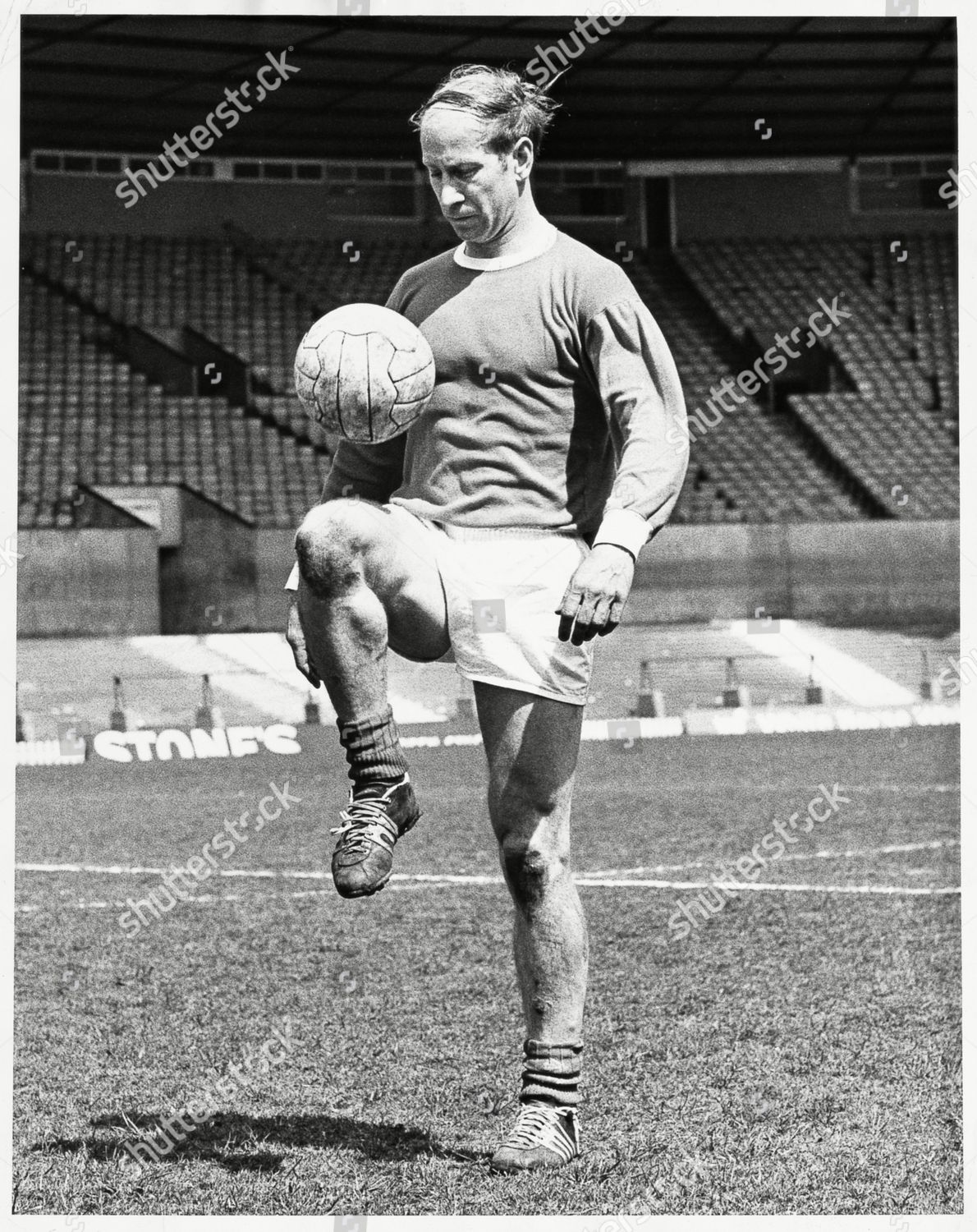 Carte Sportscaster 1977 – Bobby Charlton – Manchester United – #01-09 – Near Mint