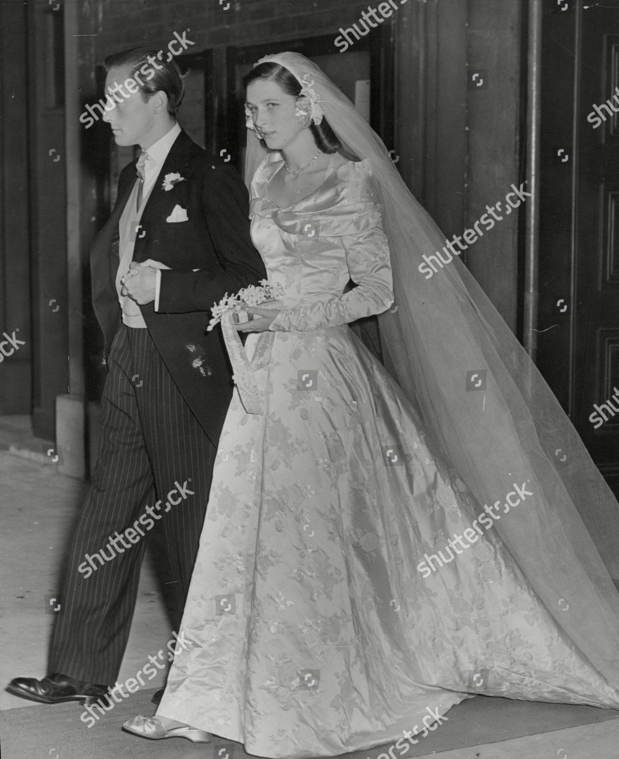 the-wedding-of-david-somerset-lady-caroline-thynne-at-st-peters-eaton-square-w1-now-11th-duke-of-beaufort-duchess-of-beaufort-box-710-617101615-a-jpg-shutterstock-editorial-9005529a.jpg