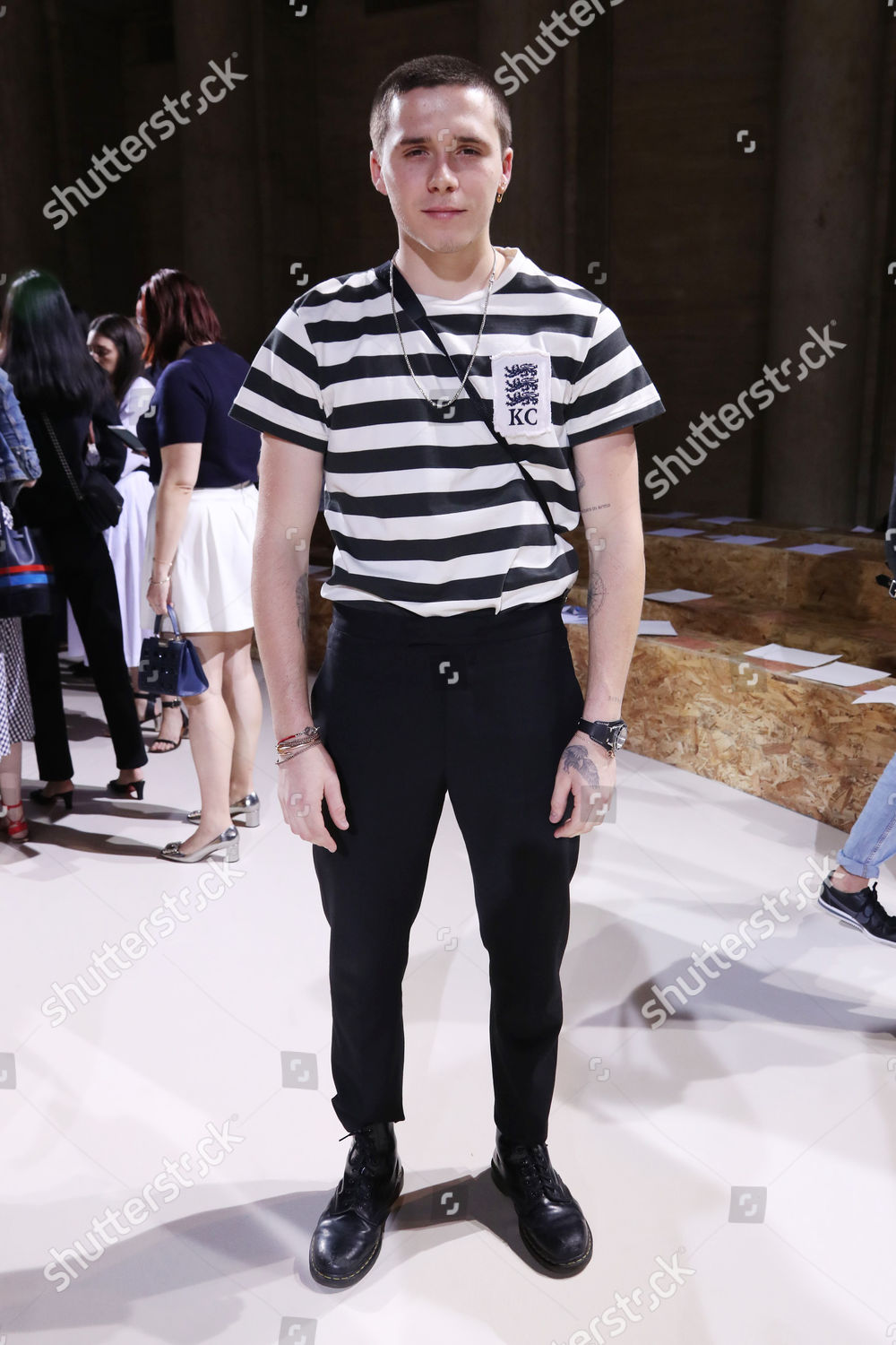 brooklyn beckham dr martens