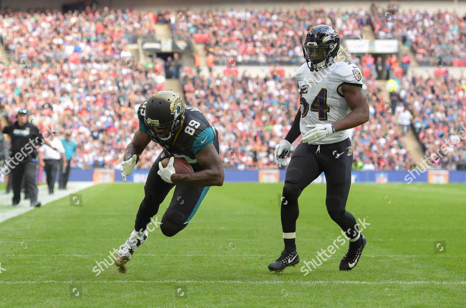 Jacksonville Jaguars Tight End Marcedes Lewis Editorial Stock Photo