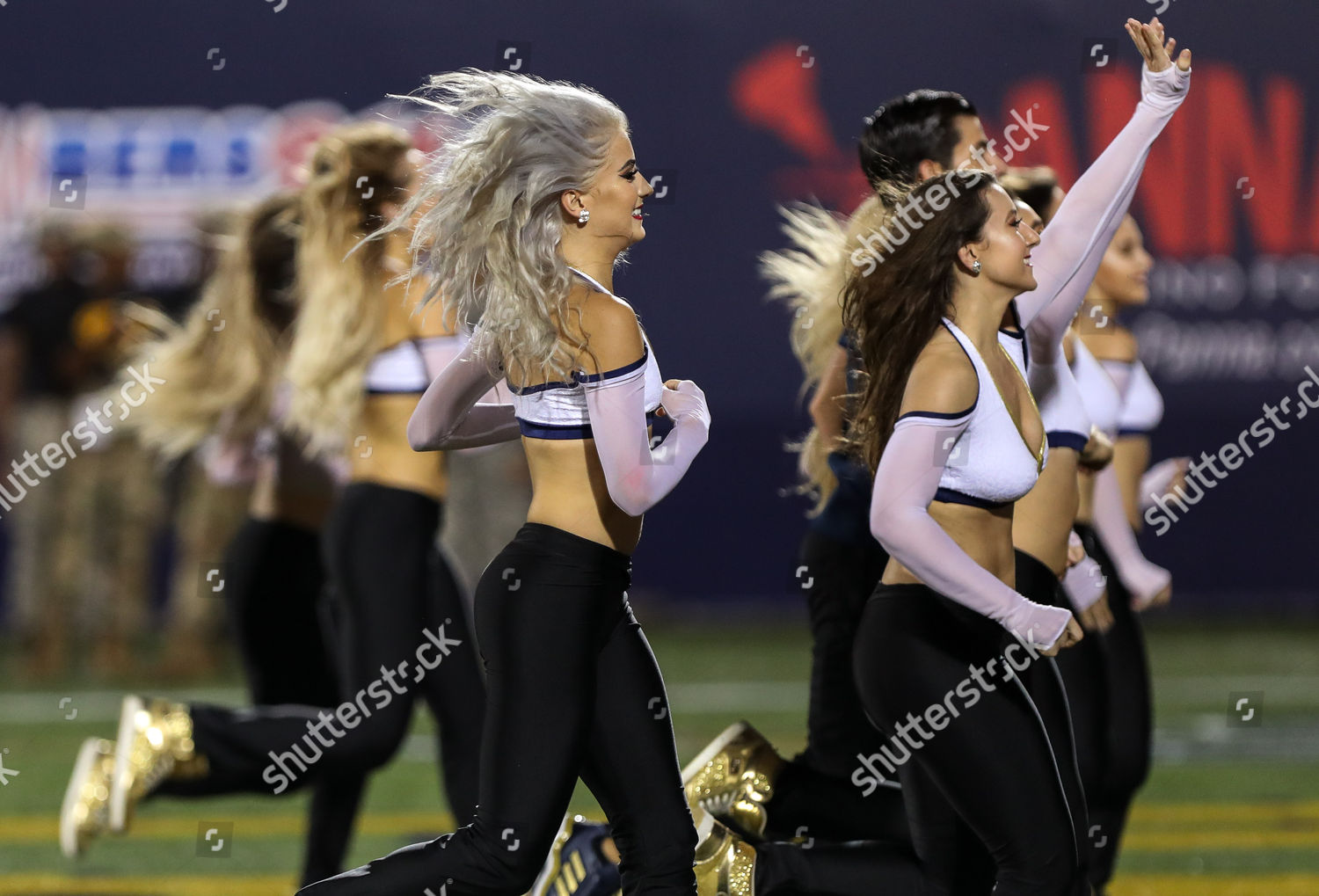 Fiu Dazzlers Enter Field Perform Public Editorial Stock Photo - Stock ...