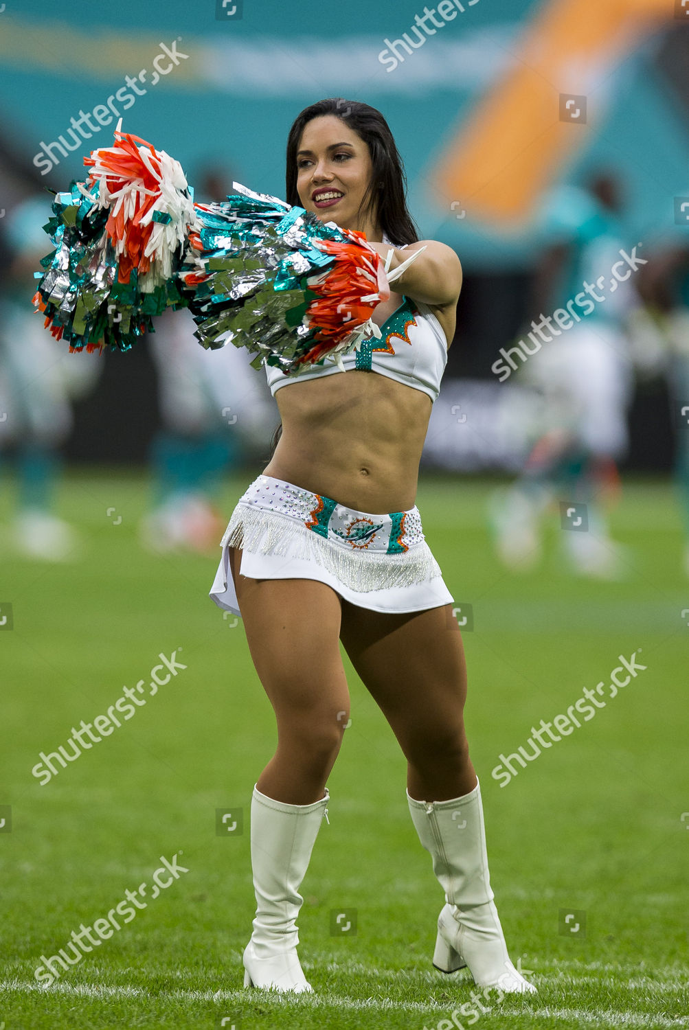 Thankful for 2017, and - Miami Dolphins Cheerleaders