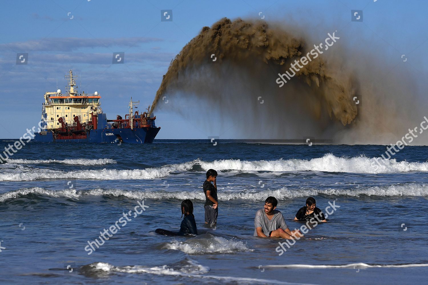 Balder R Suction Hopper Dredger Seen Editorial Stock Photo - Stock ...