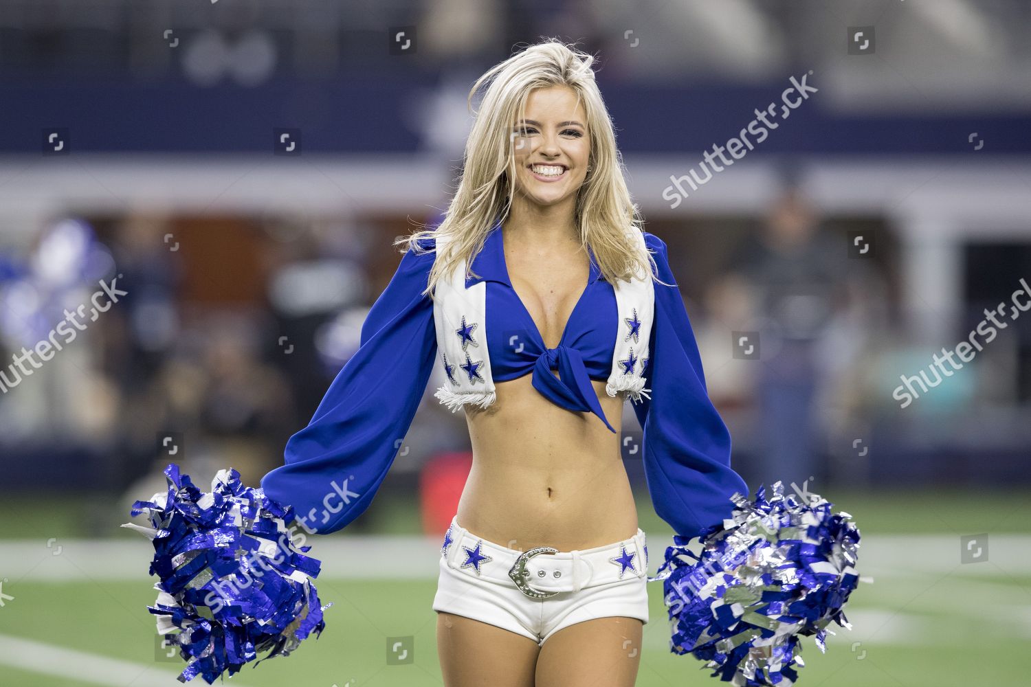 Tara Dallas Cowboys Cheerleaders Performs On Editorial Stock Photo - Stock  Image