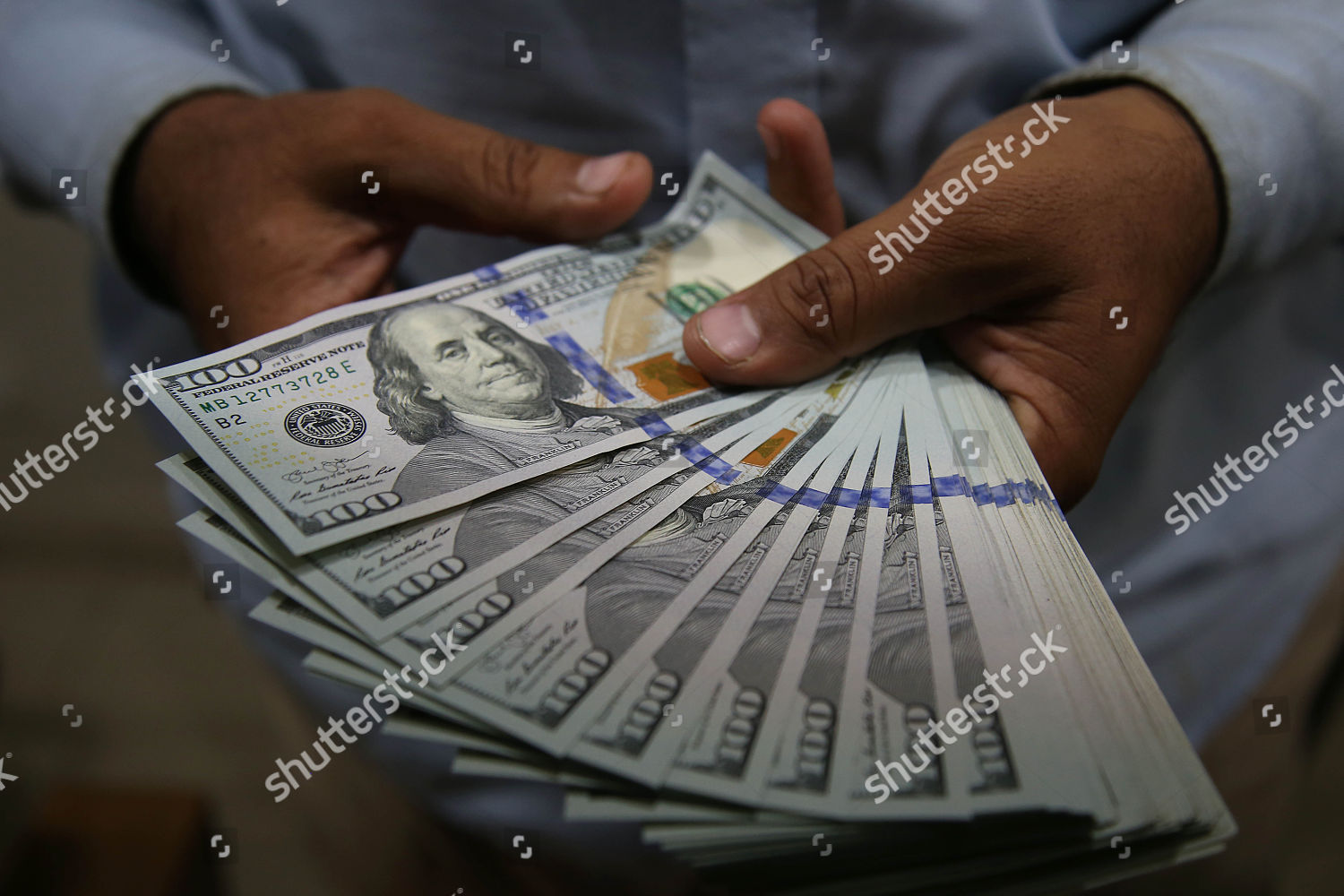 Currency Dealer Sorts Us Dollars Karachi Pakistan Editorial Stock - 