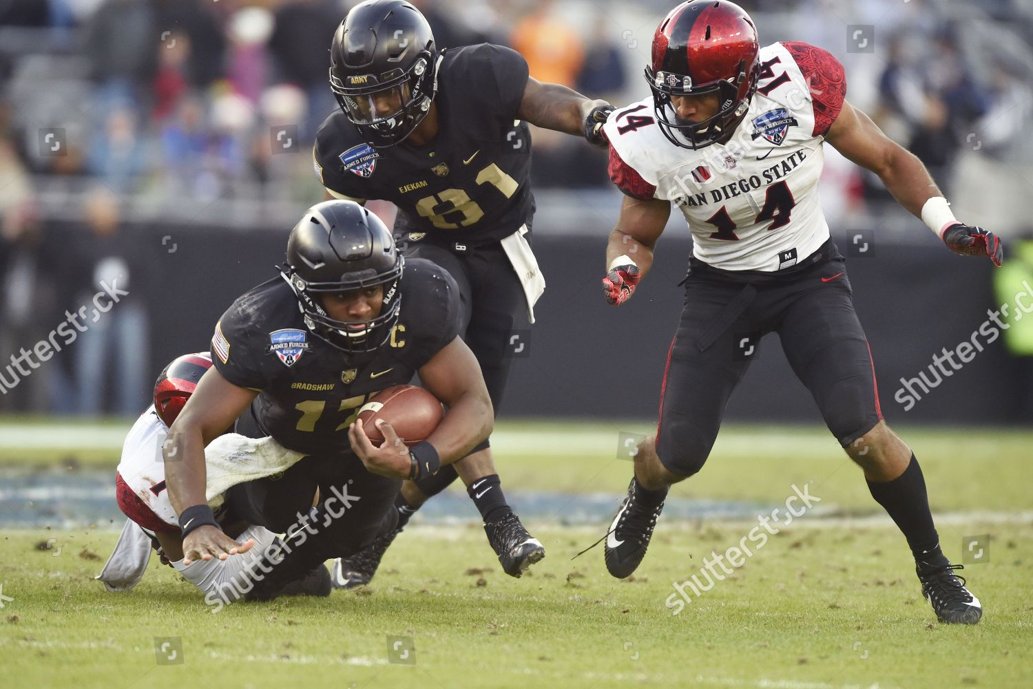 Army Quarterback Ahmad Bradshaw Left Taken Editorial Stock Photo ...