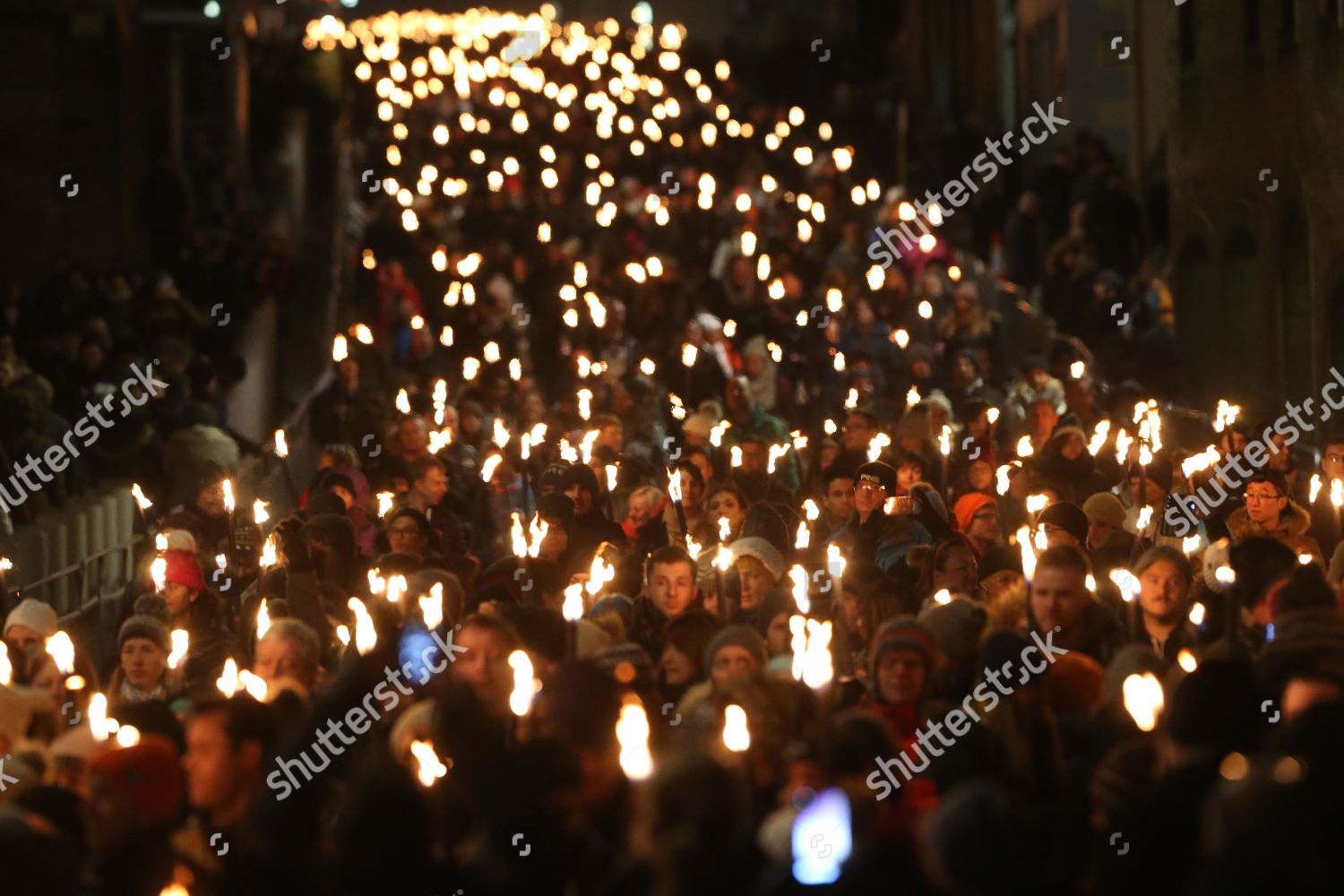 Edinburghs Hogmanay Torchlight Procession Procession Makes Editorial