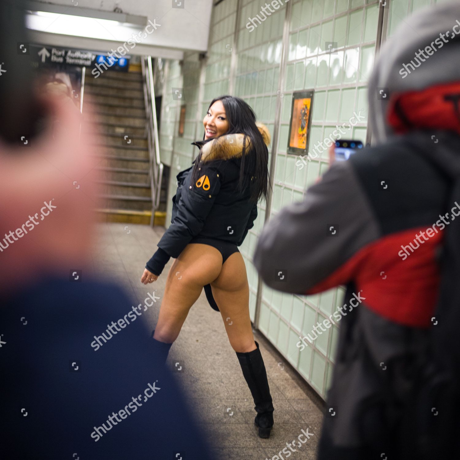 Asa Akira Latex - Asa Akira participates annual No Pants Subway Editorial ...